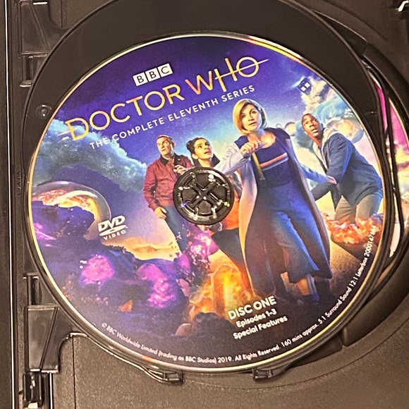 Doctor Who The Complete Eleventh Season DVD - Picture 4 of 4